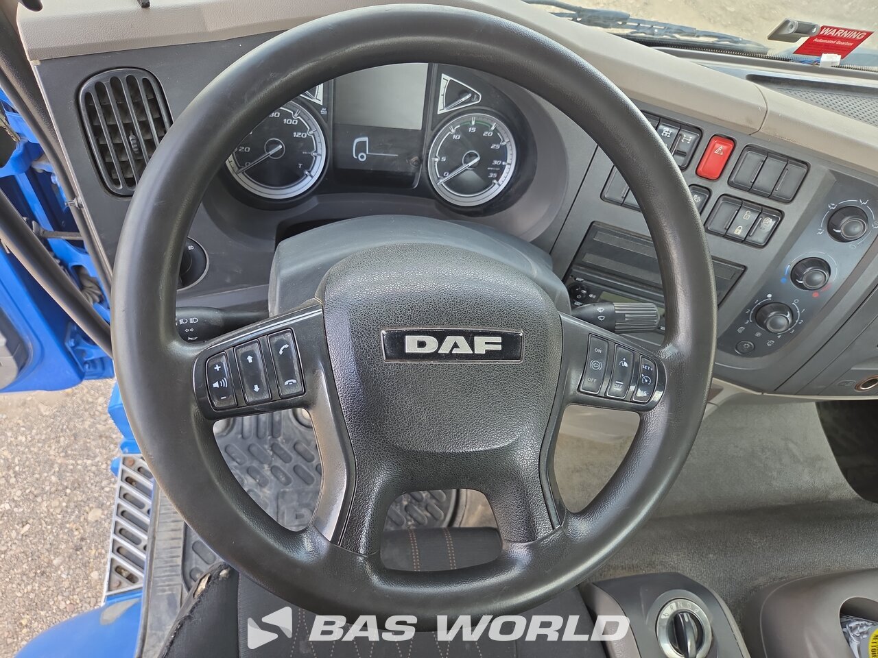 Other : DAF LF 320 Camion à benne basculante