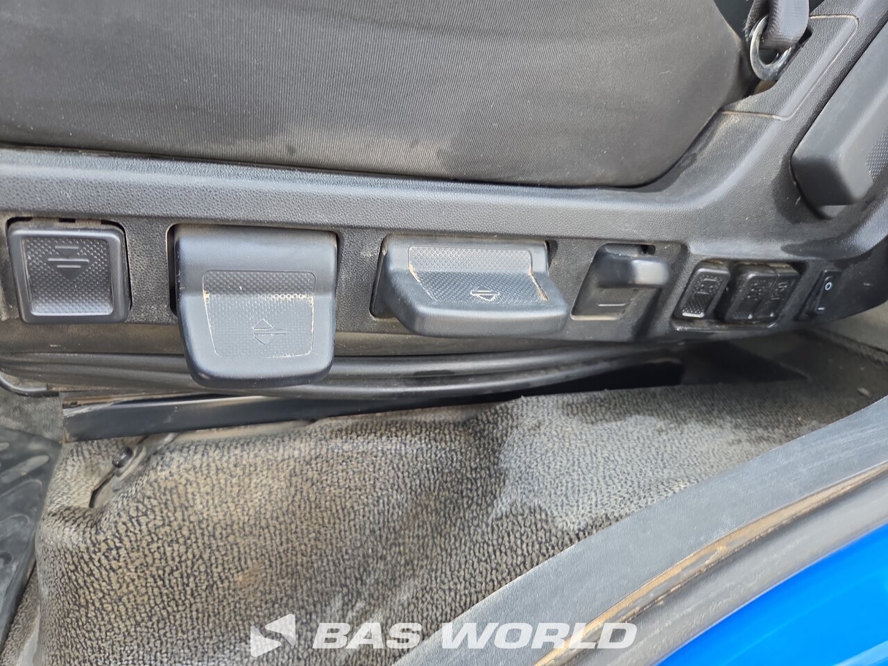 Other : DAF LF 320 Camion à benne basculante