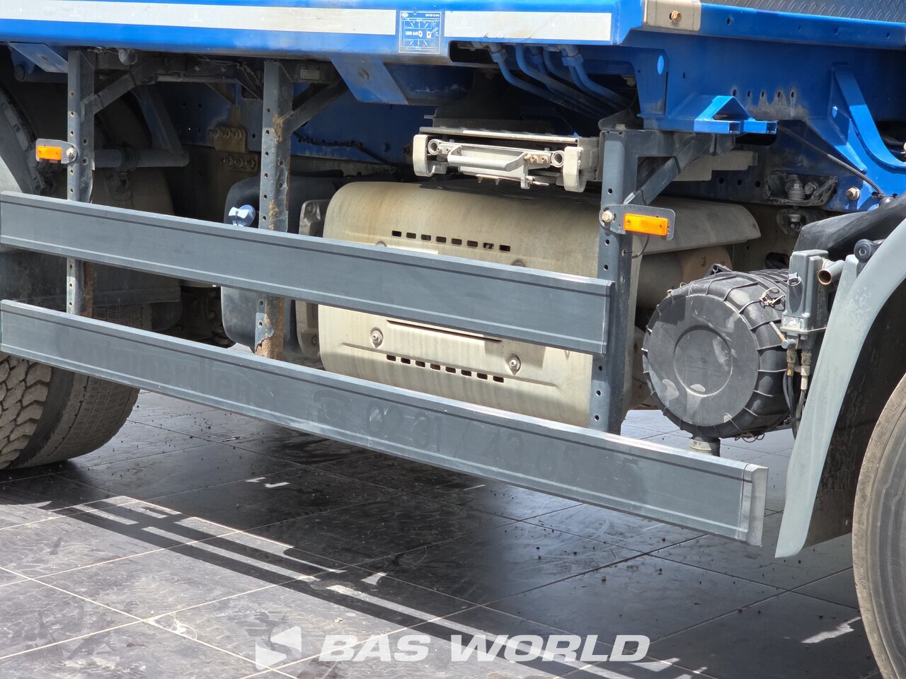 Other : DAF LF 320 Camion à benne basculante