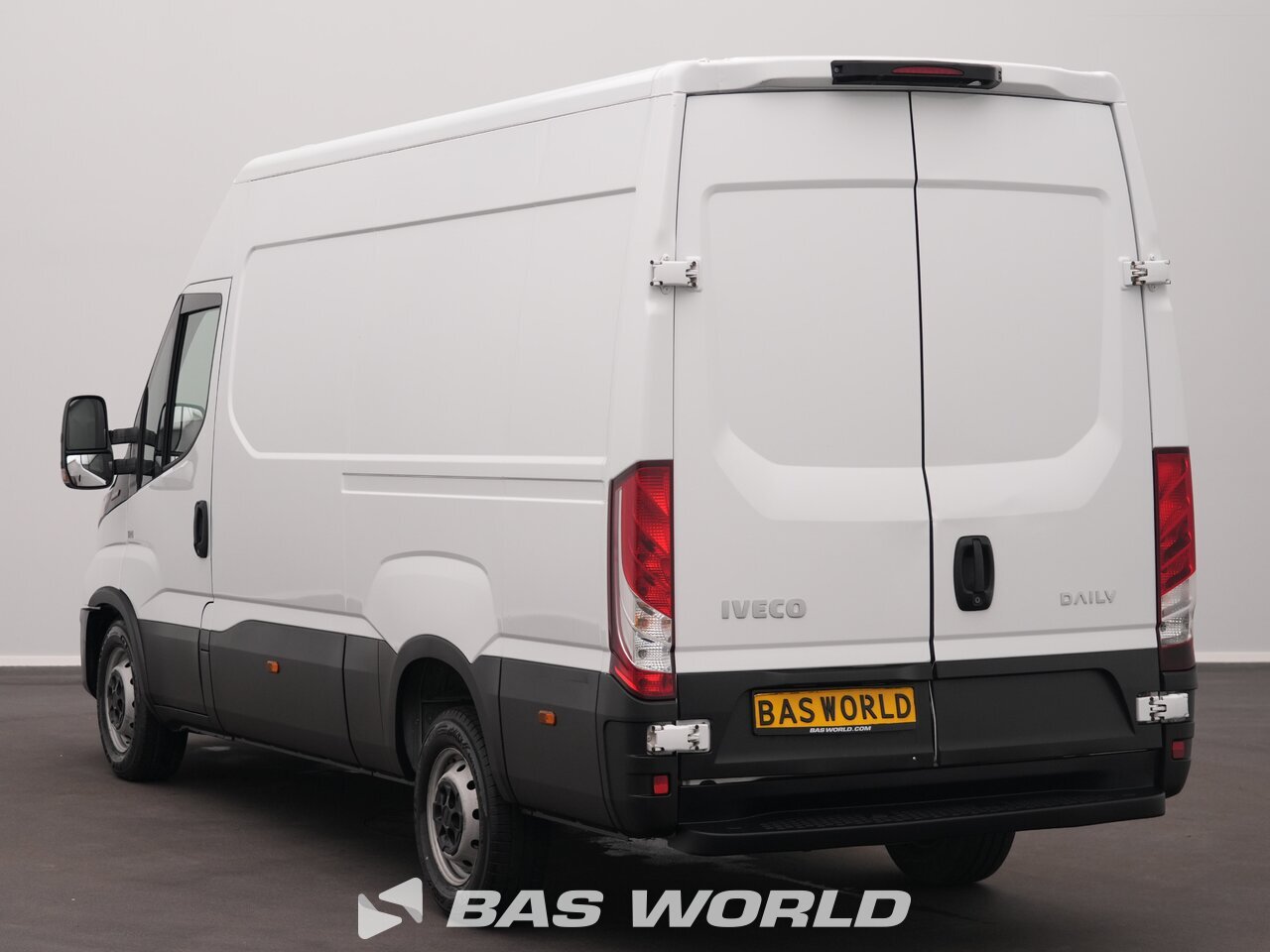 Other : Iveco Daily 35S18 Kastenwagen