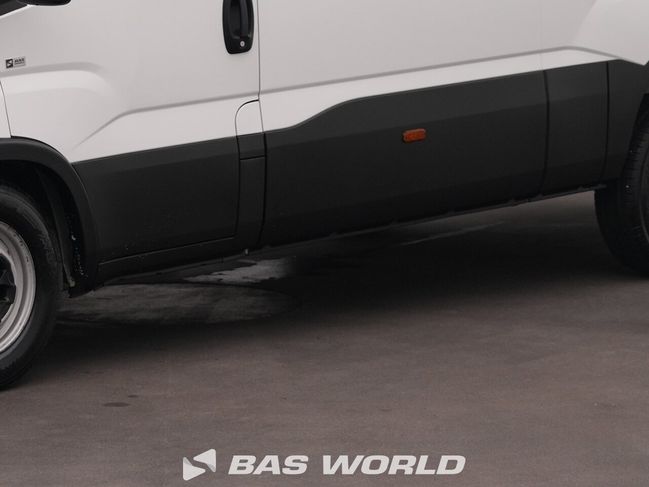Other : Iveco Daily 35S18 Kastenwagen