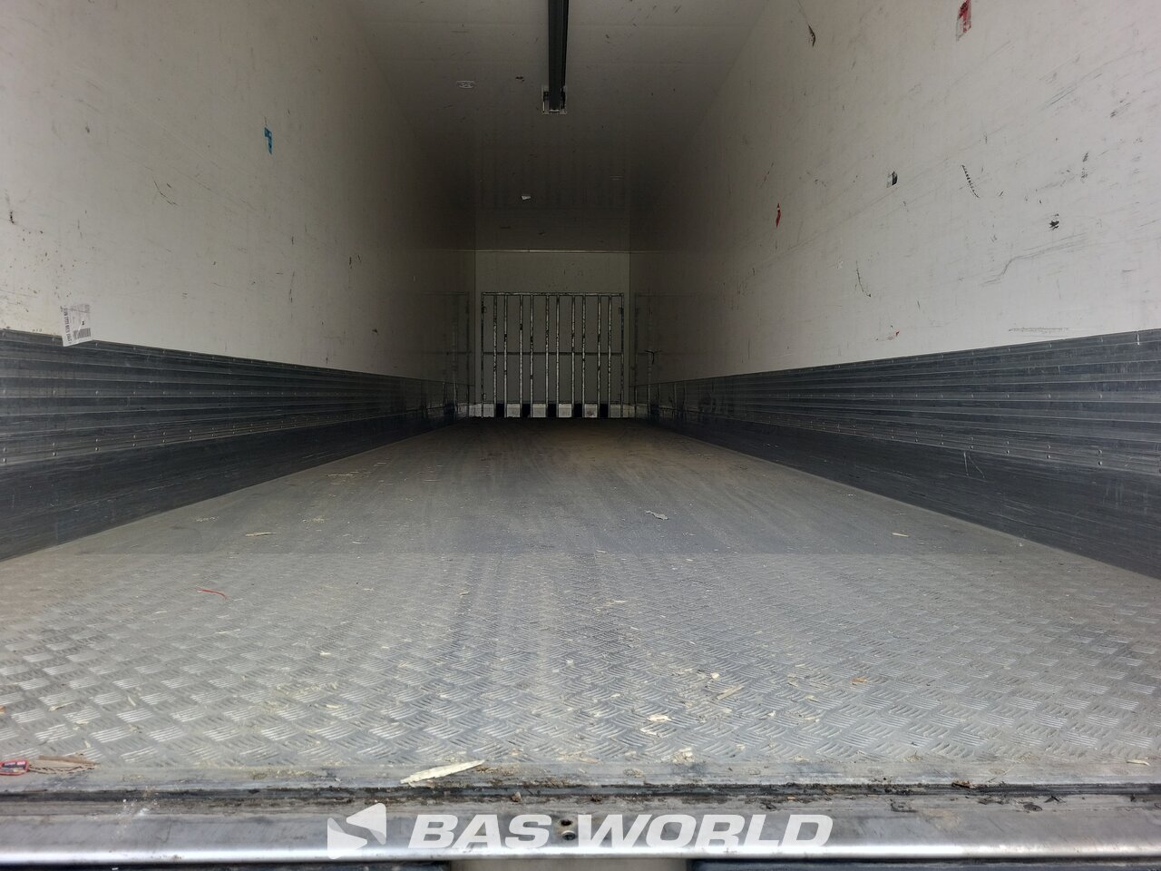 Other : Chereau Closed Box semi trailer
