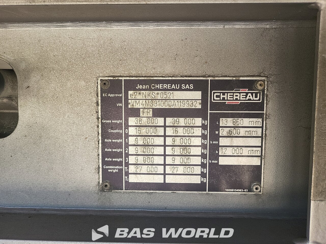 Other : Chereau Closed Box semi trailer
