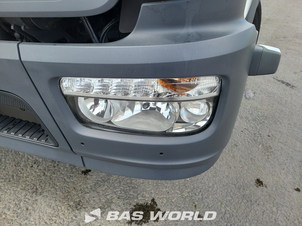 Other : Mercedes Atego 1527 Carroçarias furgão