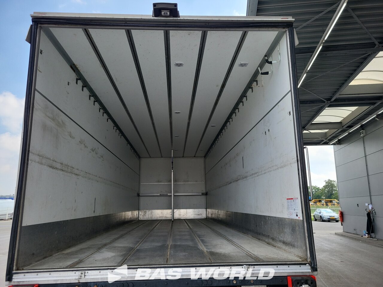 Other : Mercedes Atego 1527 Carroçarias furgão