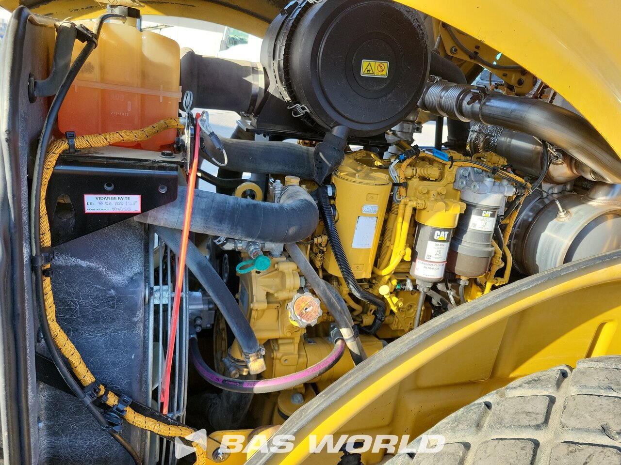 Other : Caterpillar CS76 B مداحل أحادية الأسطوانة