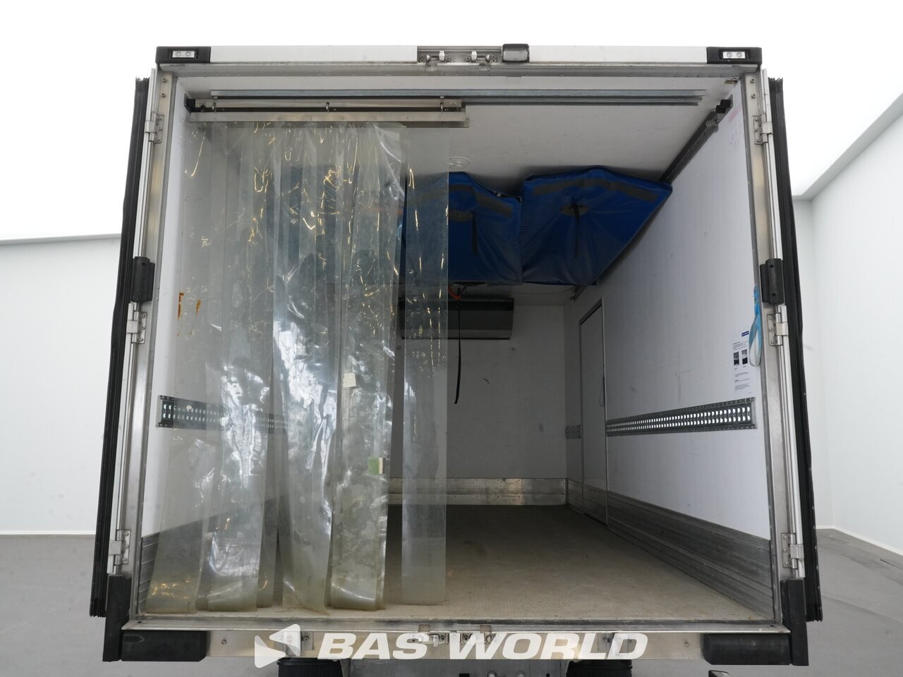 Other : Iveco Daily 70C21 Caja frigorífica cerrada