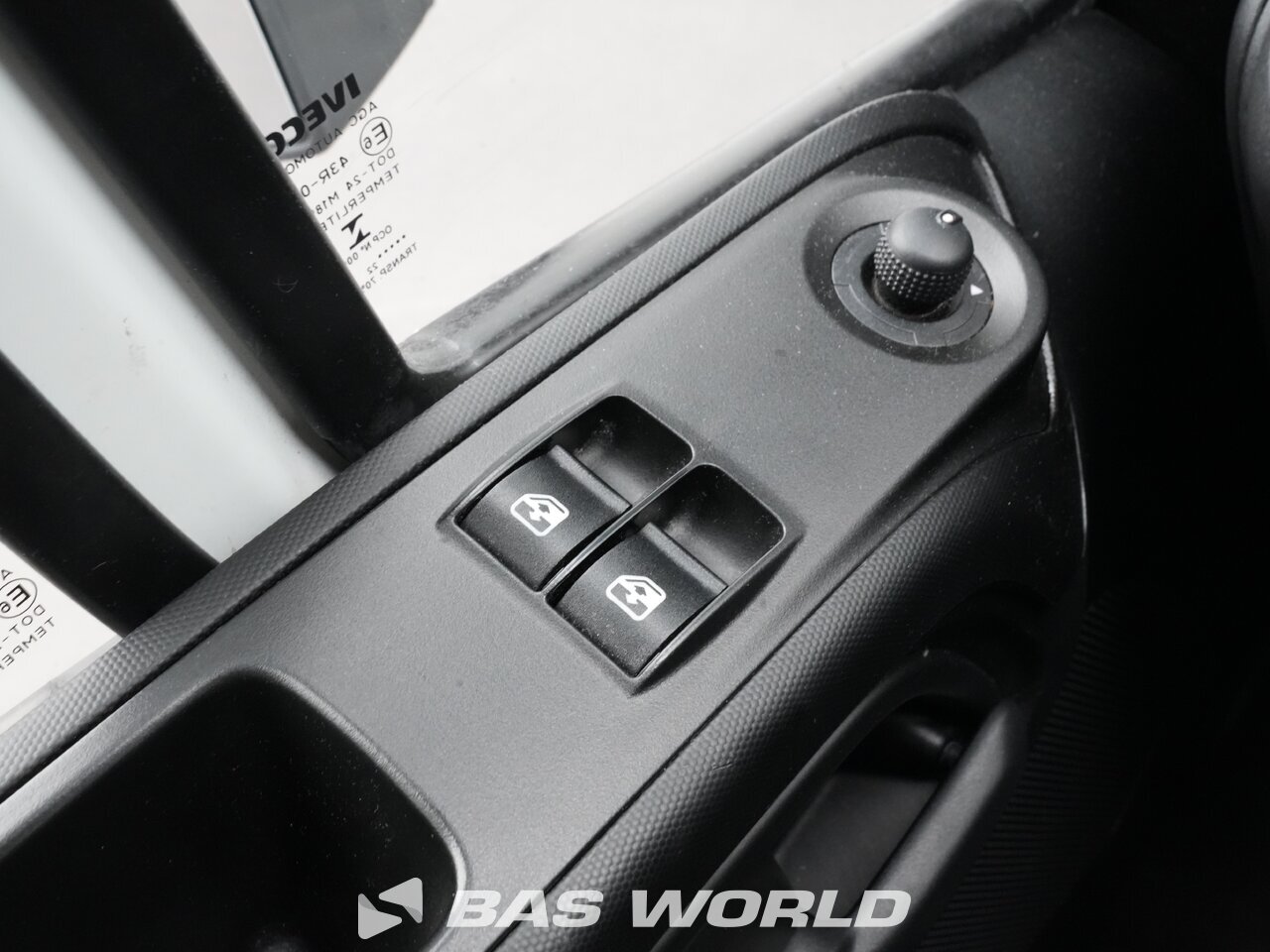 Other : Iveco Daily 70C21 Caja frigorífica cerrada