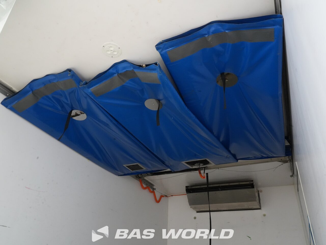 Other : Iveco Daily 70C21 Caja frigorífica cerrada