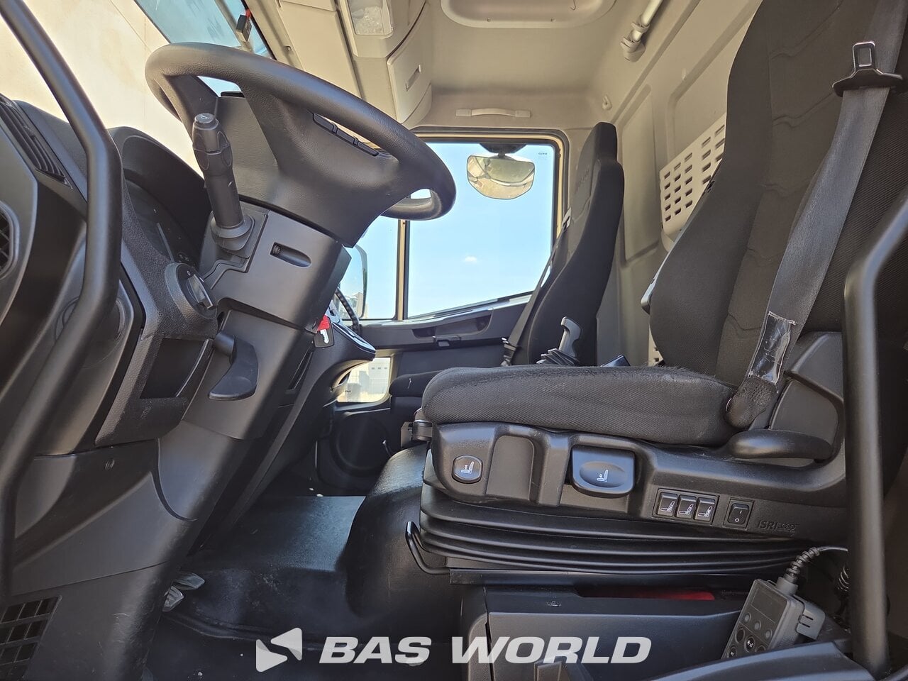 Other : Iveco Eurocargo 120E210 Box body truck