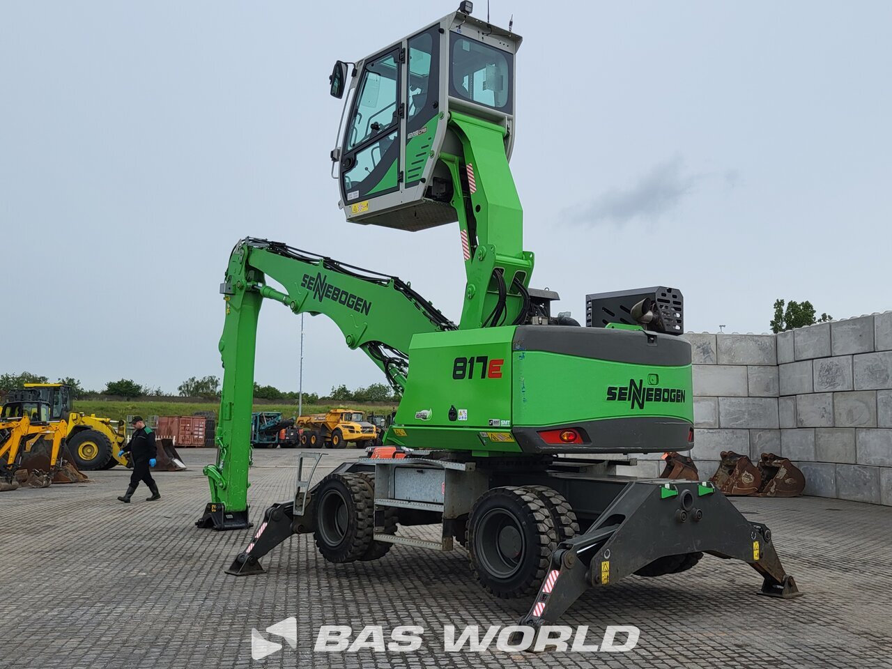 Other : Sennebogen 817 E Отговорник за отпадъците