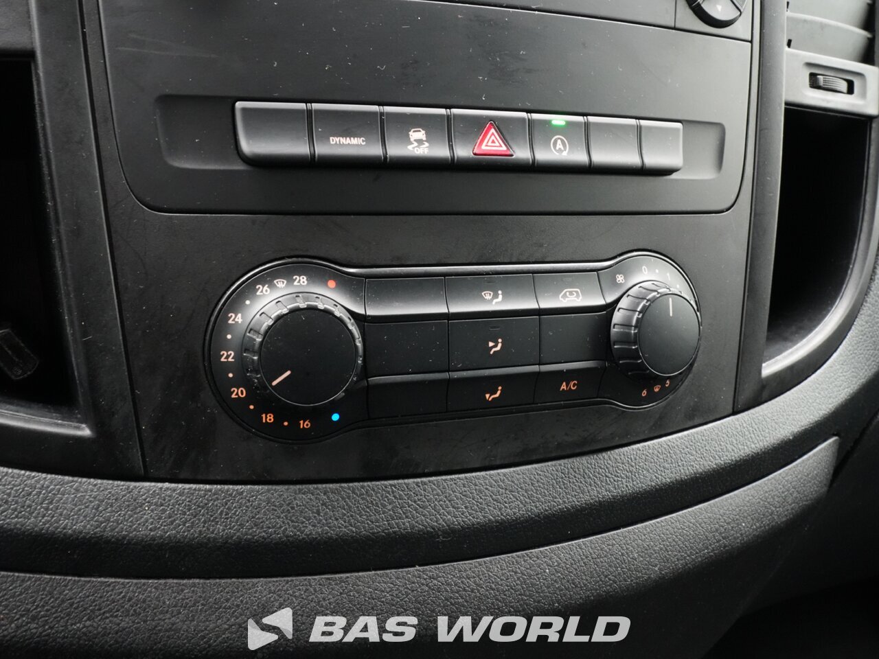 Other : Mercedes Vito 114 Gekoelde bestelbus