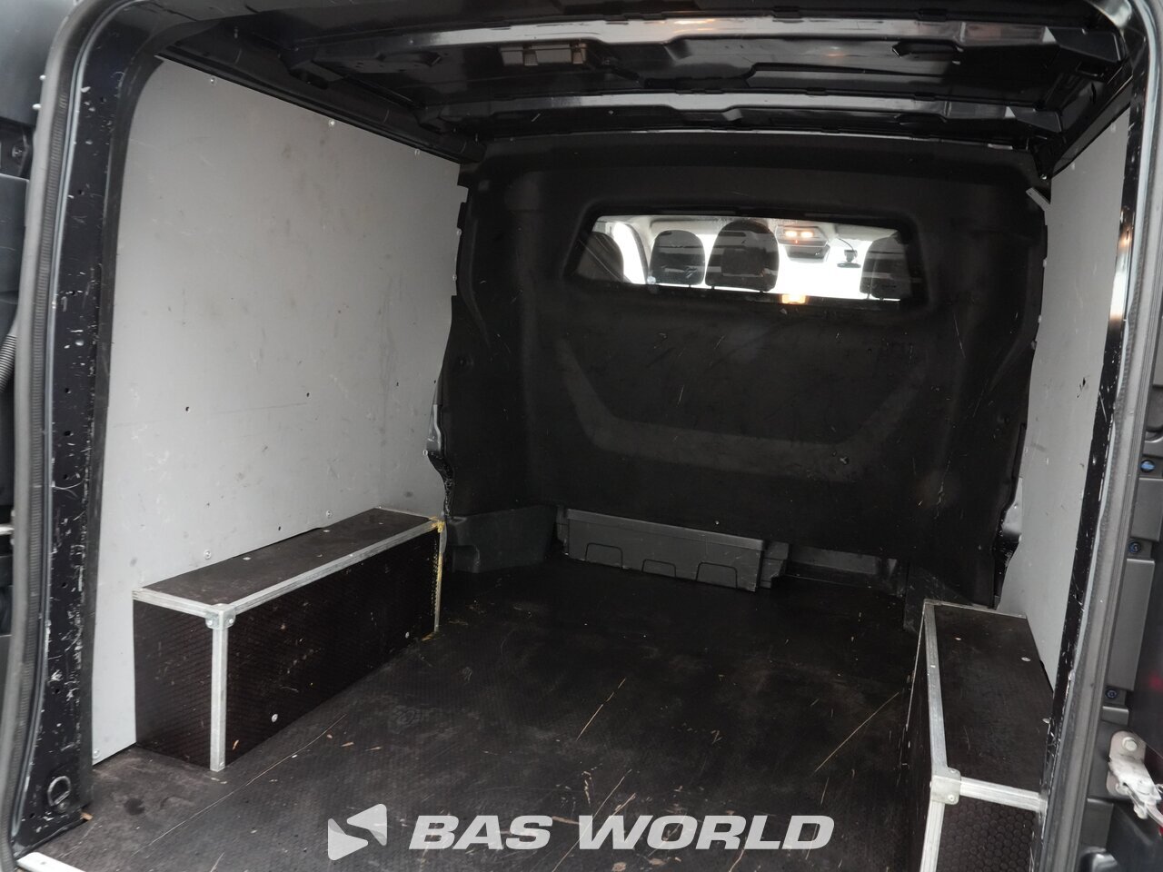 Other : Renault Trafic 130pk Suljettu pakettiauto