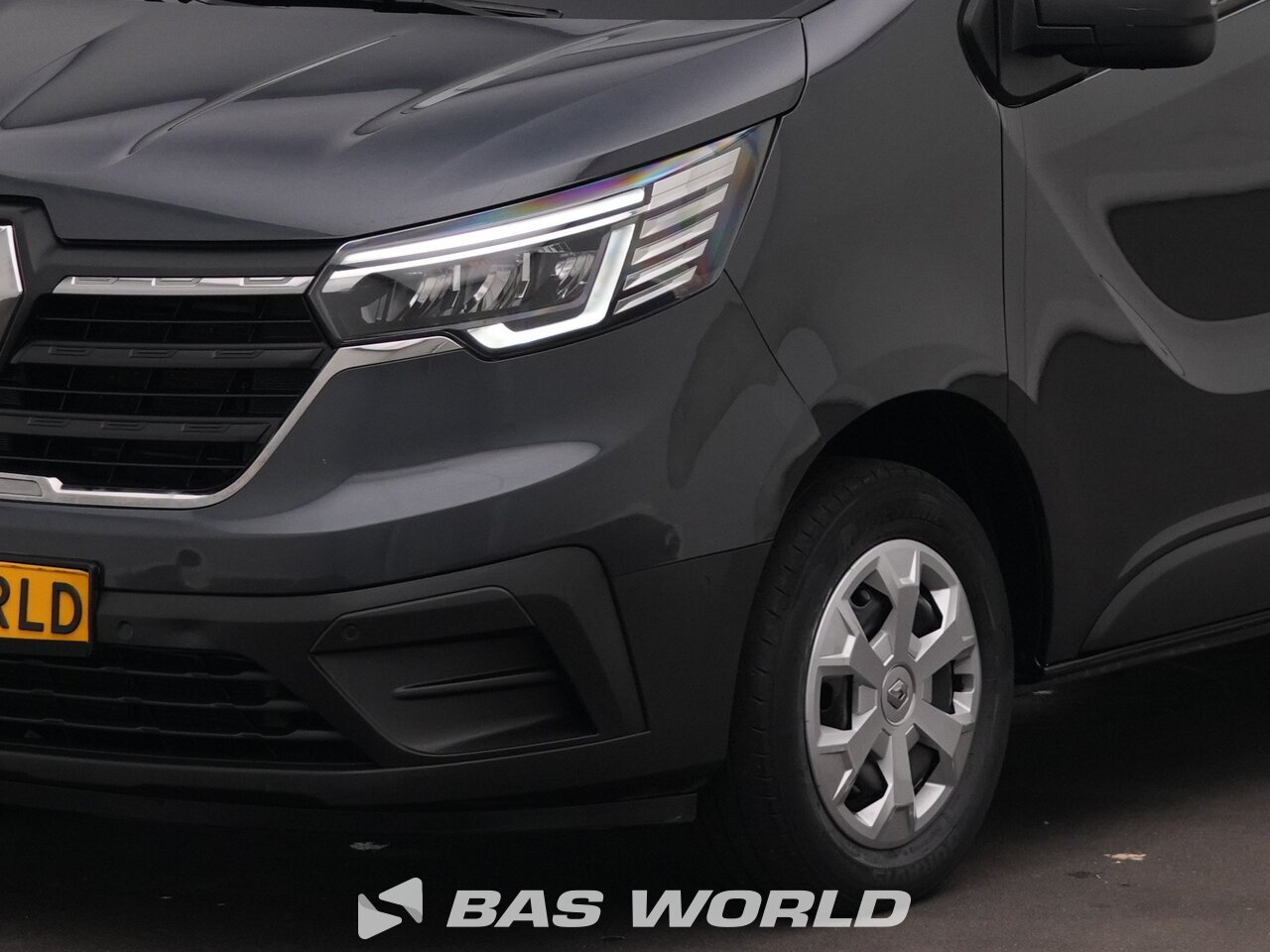 Other : Renault Trafic 130pk Suljettu pakettiauto