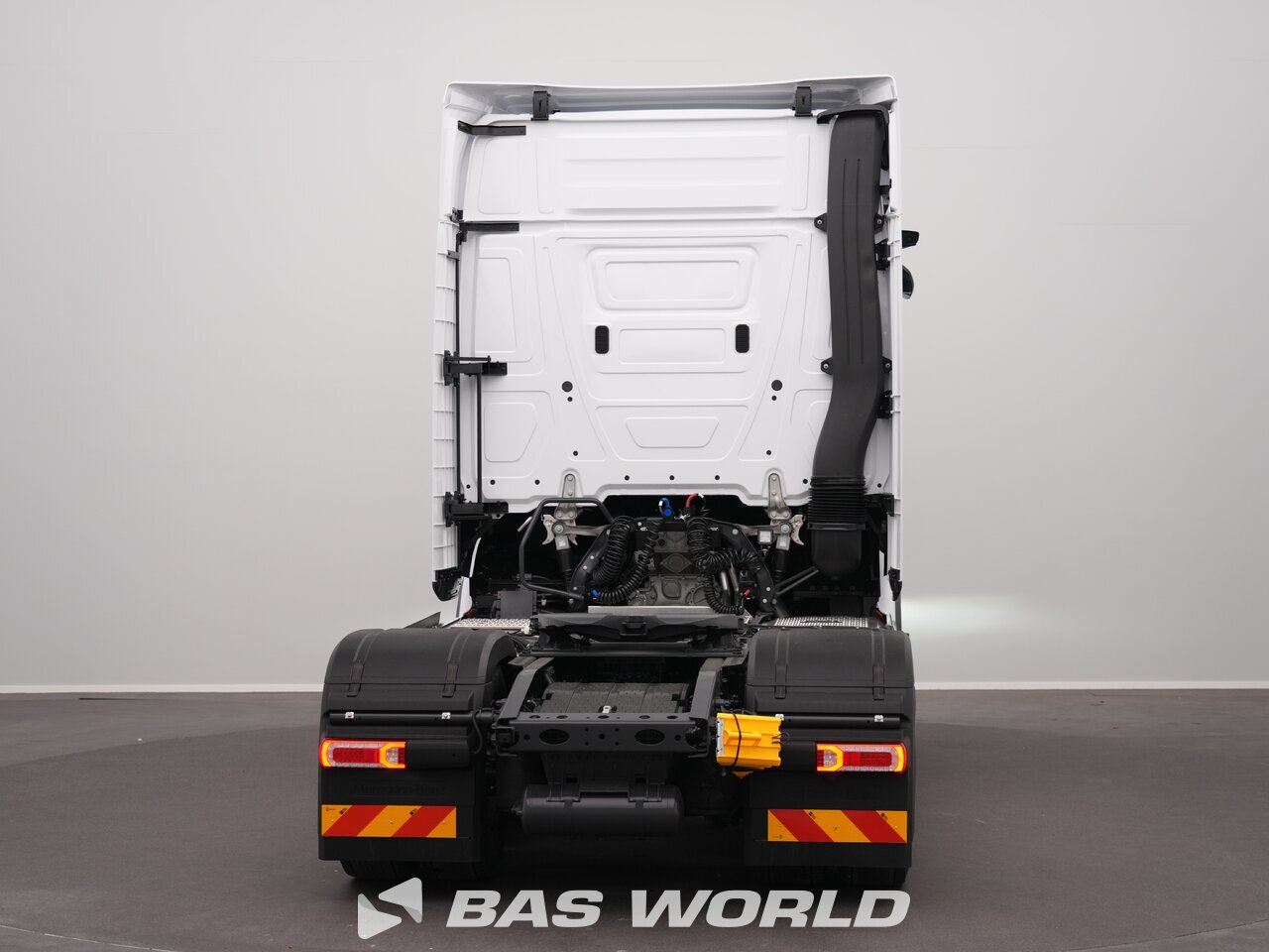 Other : Mercedes Actros L 1853 Тягач