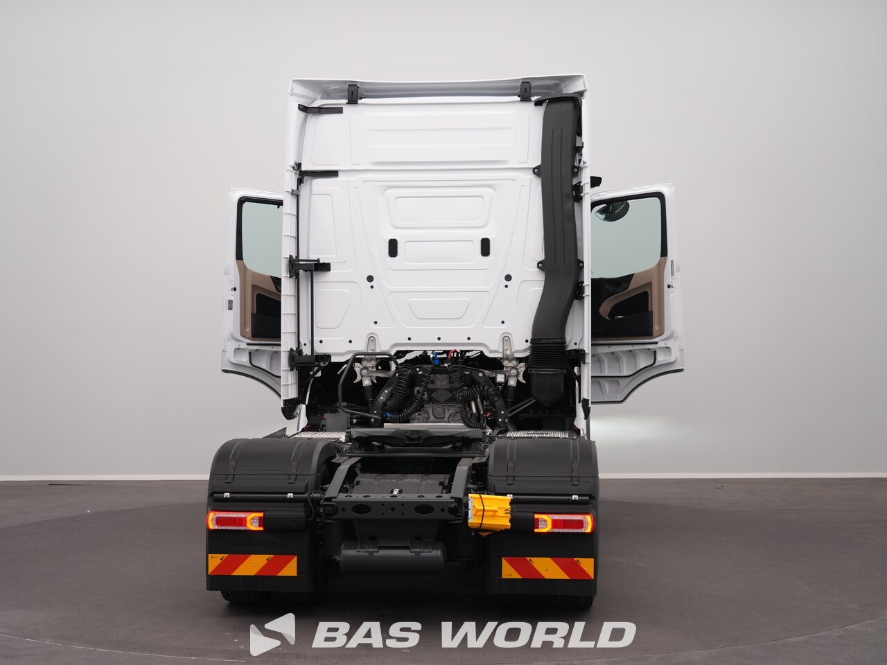 Other : Mercedes Actros L 1853 Тягач