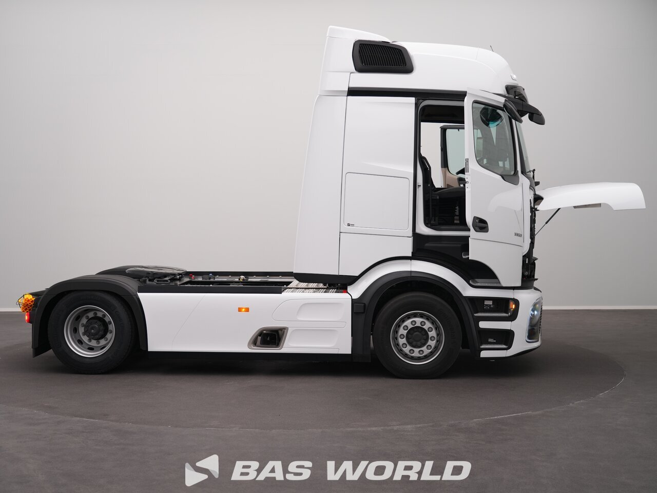 Other : Mercedes Actros L 1853 Тягач