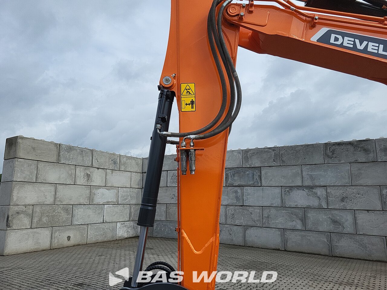 Other : Develon DX55 R-7 Mini bager <10t