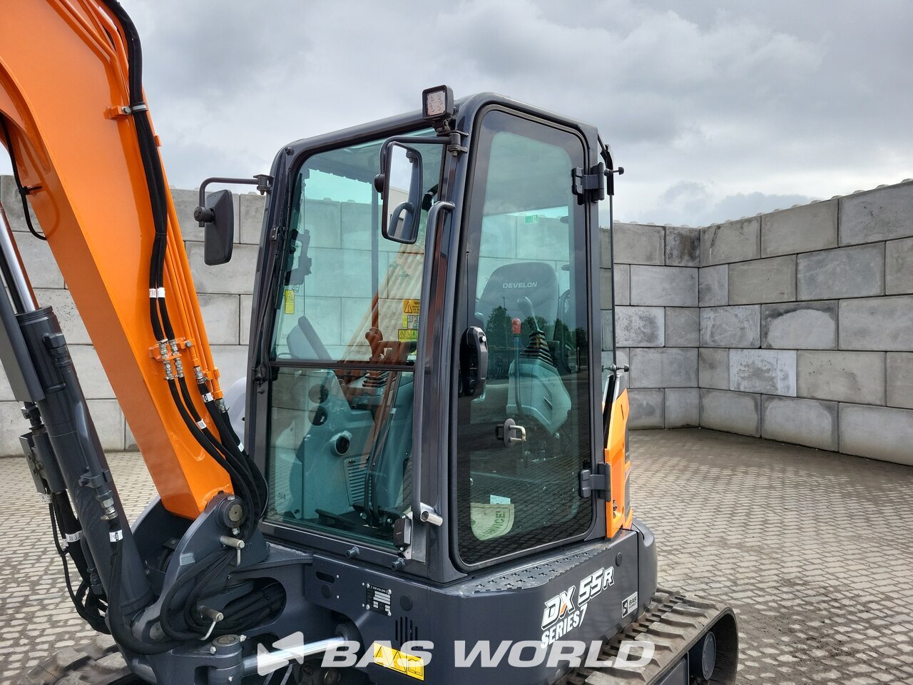 Other : Develon DX55 R-7 Mini bager <10t