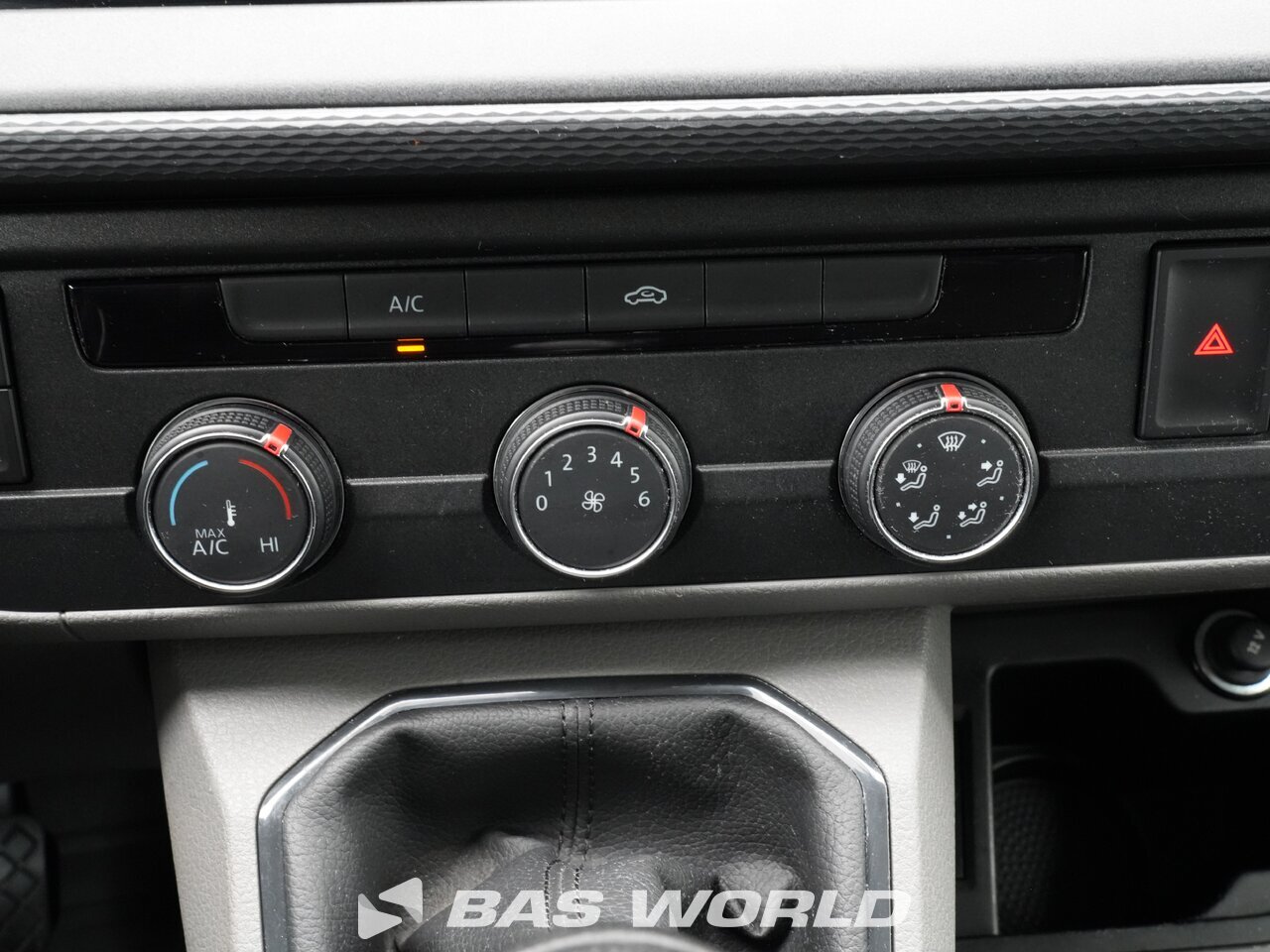 Other : Volkswagen Transporter 110pk Gesloten bestelwagen