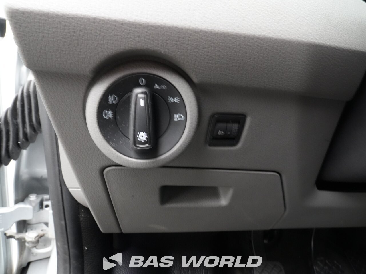 Other : Volkswagen Transporter 110pk Gesloten bestelwagen