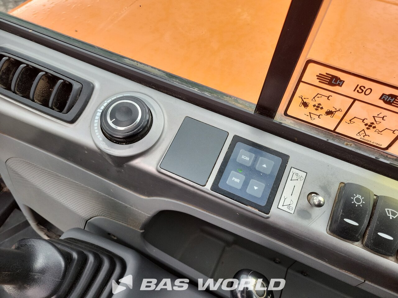 Other : Doosan DX63-3 Mini bager <10t