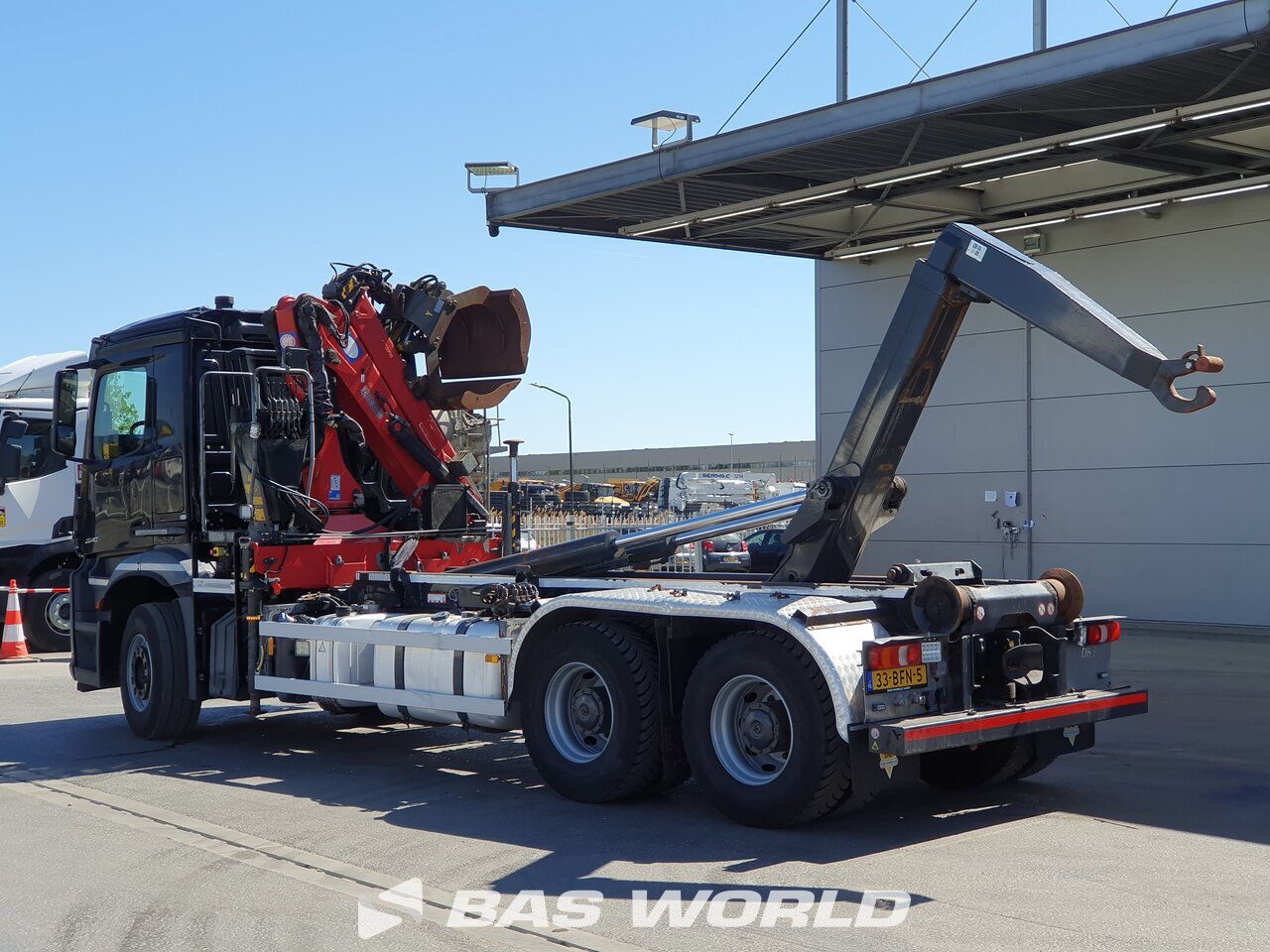 Other : Mercedes Arocs 2840 Камиони с кран с кука