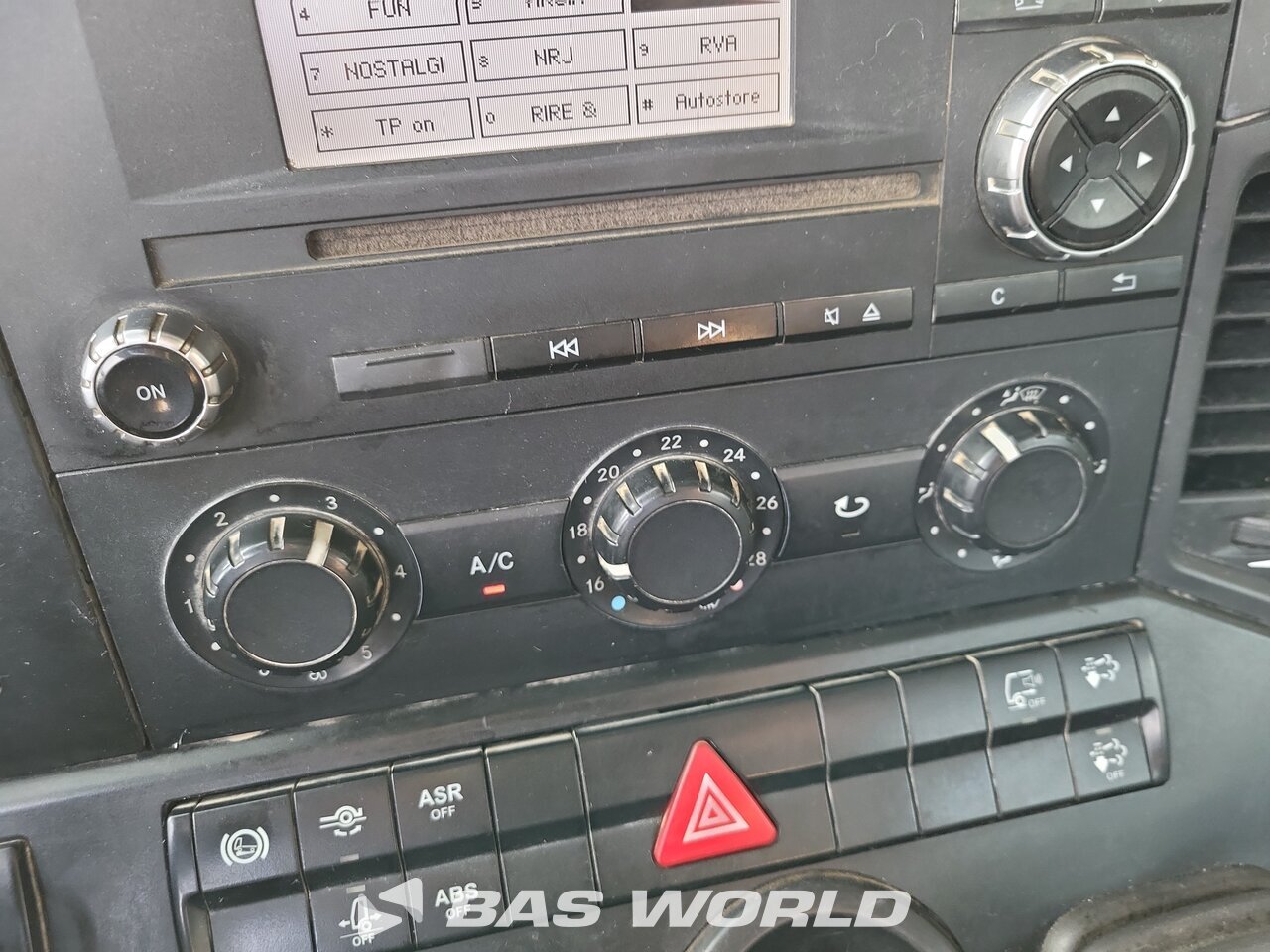 Other : Mercedes Arocs 3243 Kipper Lkw
