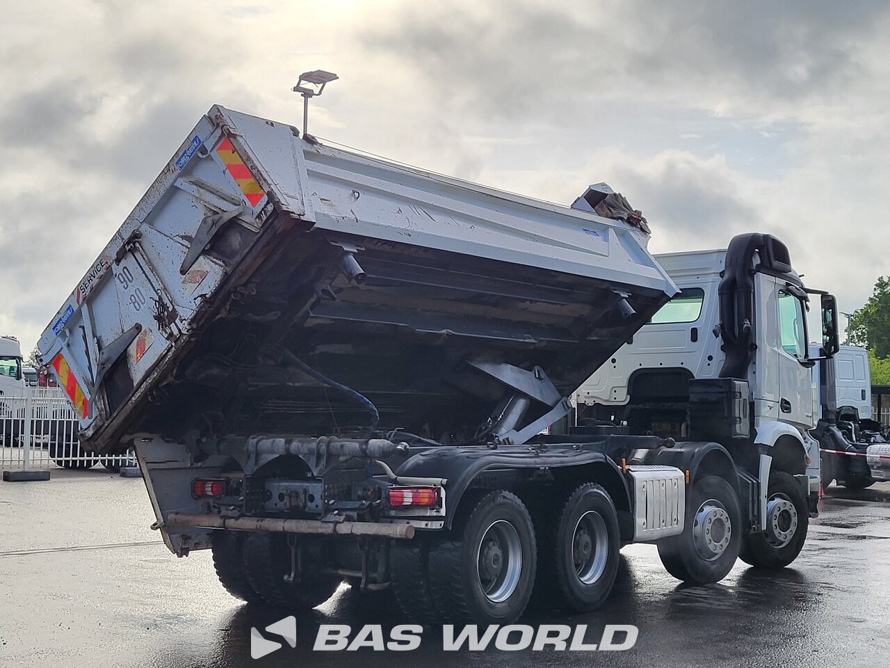 Other : Mercedes Arocs 3243 Kipper Lkw