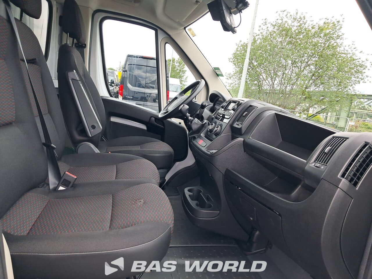 Other : Opel Movano 140PK Geschlossener Kasten