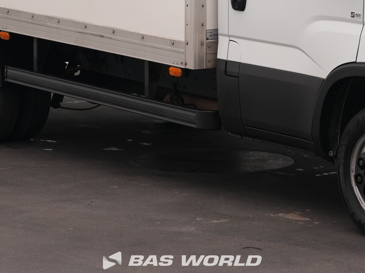 Other : Iveco Daily 35C14 Containere pentru