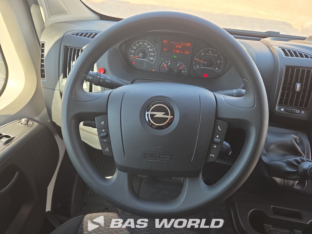 Other : Opel Movano 140PK Nadwozia skrzyniowe