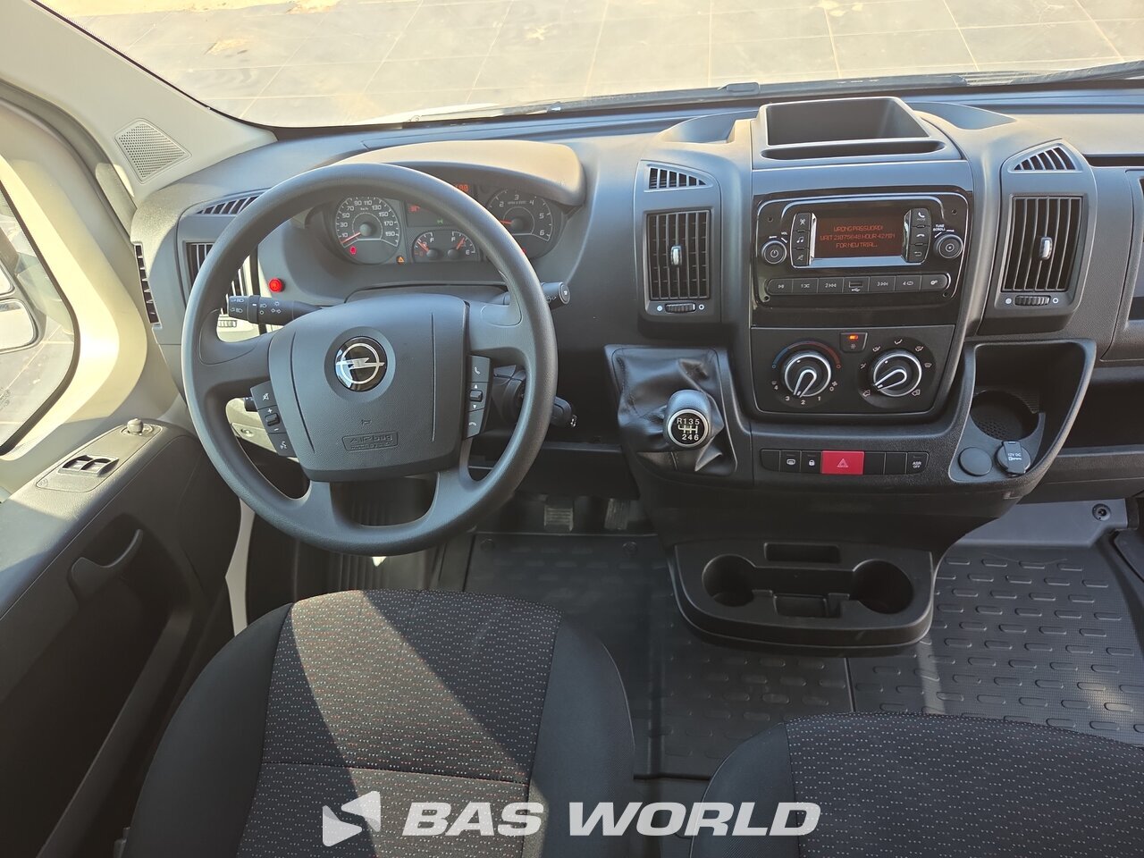 Other : Opel Movano 140PK Nadwozia skrzyniowe