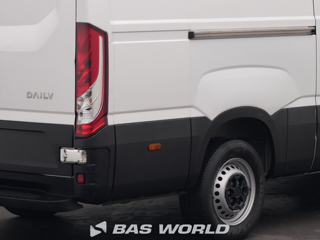 Other : Iveco Daily 35S14 Fourgon utilitaire