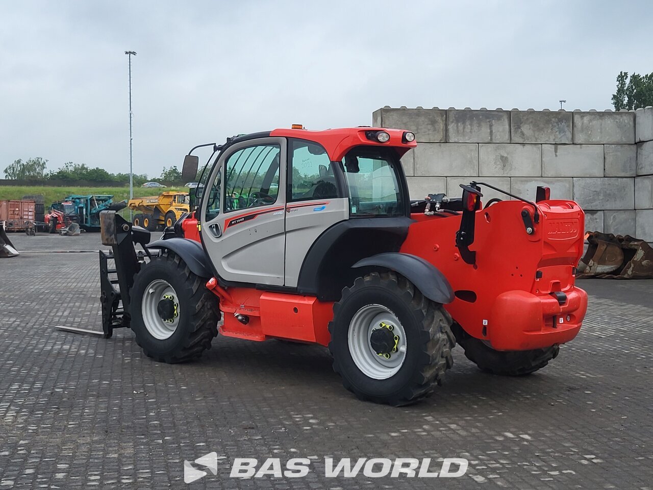 Other : Manitou MT1440 رافعة تلسكوبية