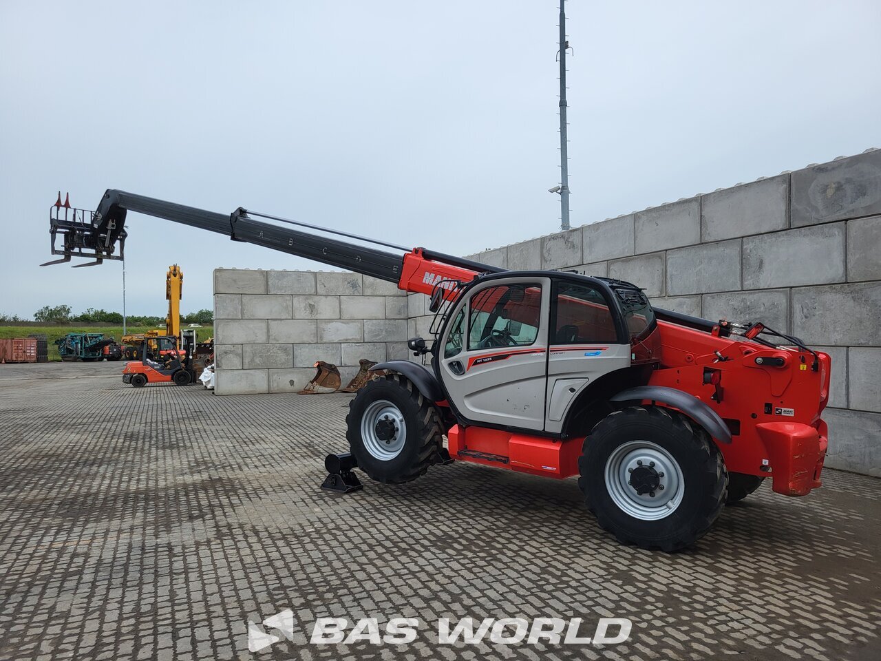 Other : Manitou MT1335 رافعة تلسكوبية