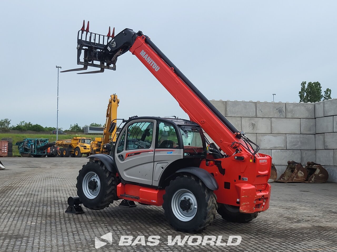 Other : Manitou MT1335 رافعة تلسكوبية