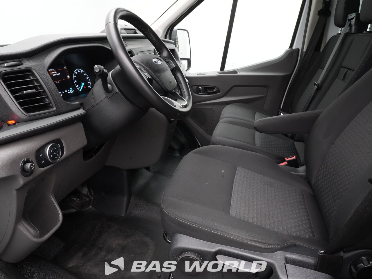 Other : Ford Transit 130pk Lastbiler med lukket kasse