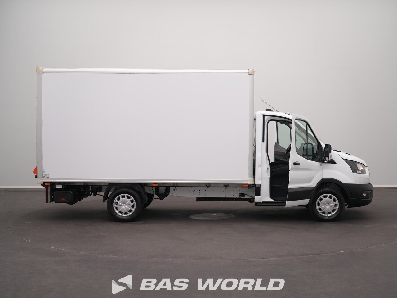 Other : Ford Transit 130pk Lastbiler med lukket kasse