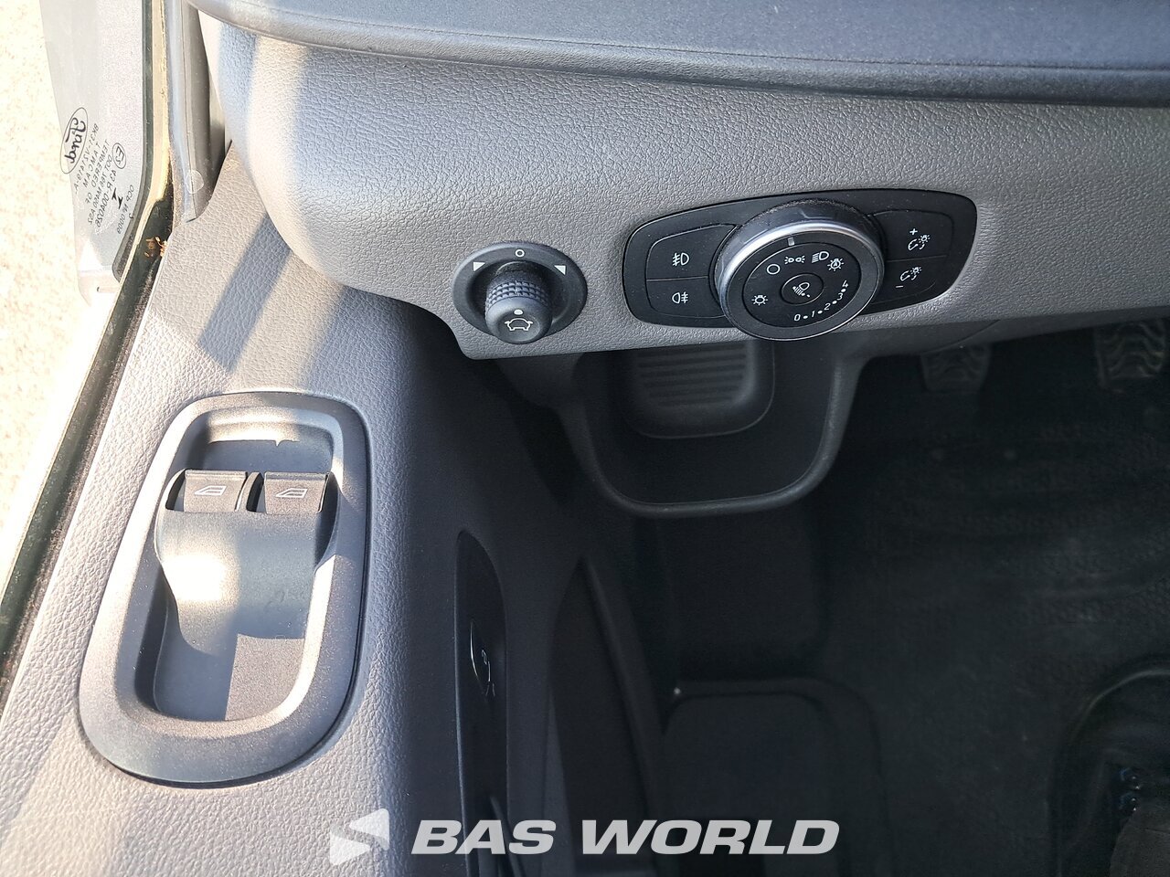 Other : Ford Transit 130pk Umpikorit rungot