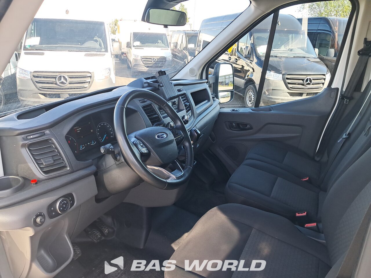 Other : Ford Transit 130pk Umpikorit rungot