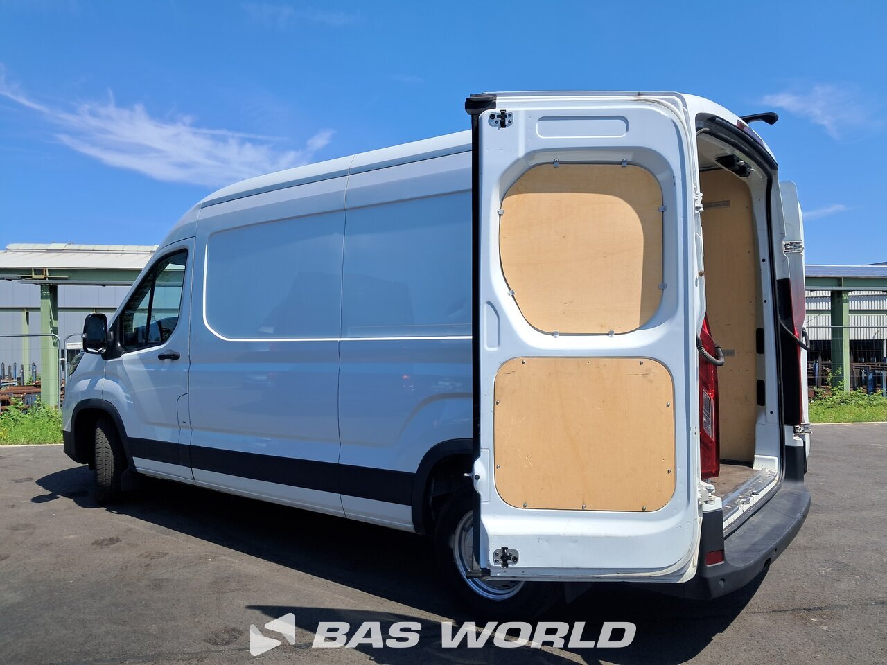 Other : Maxus Deliver 9 Furgão
