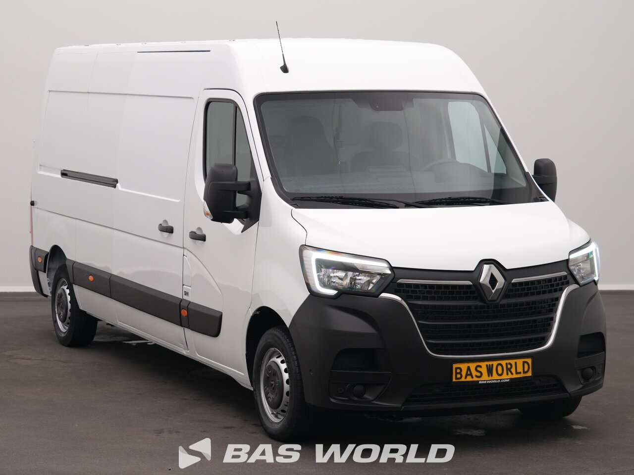 Other : Renault Master 135PK Closed box van