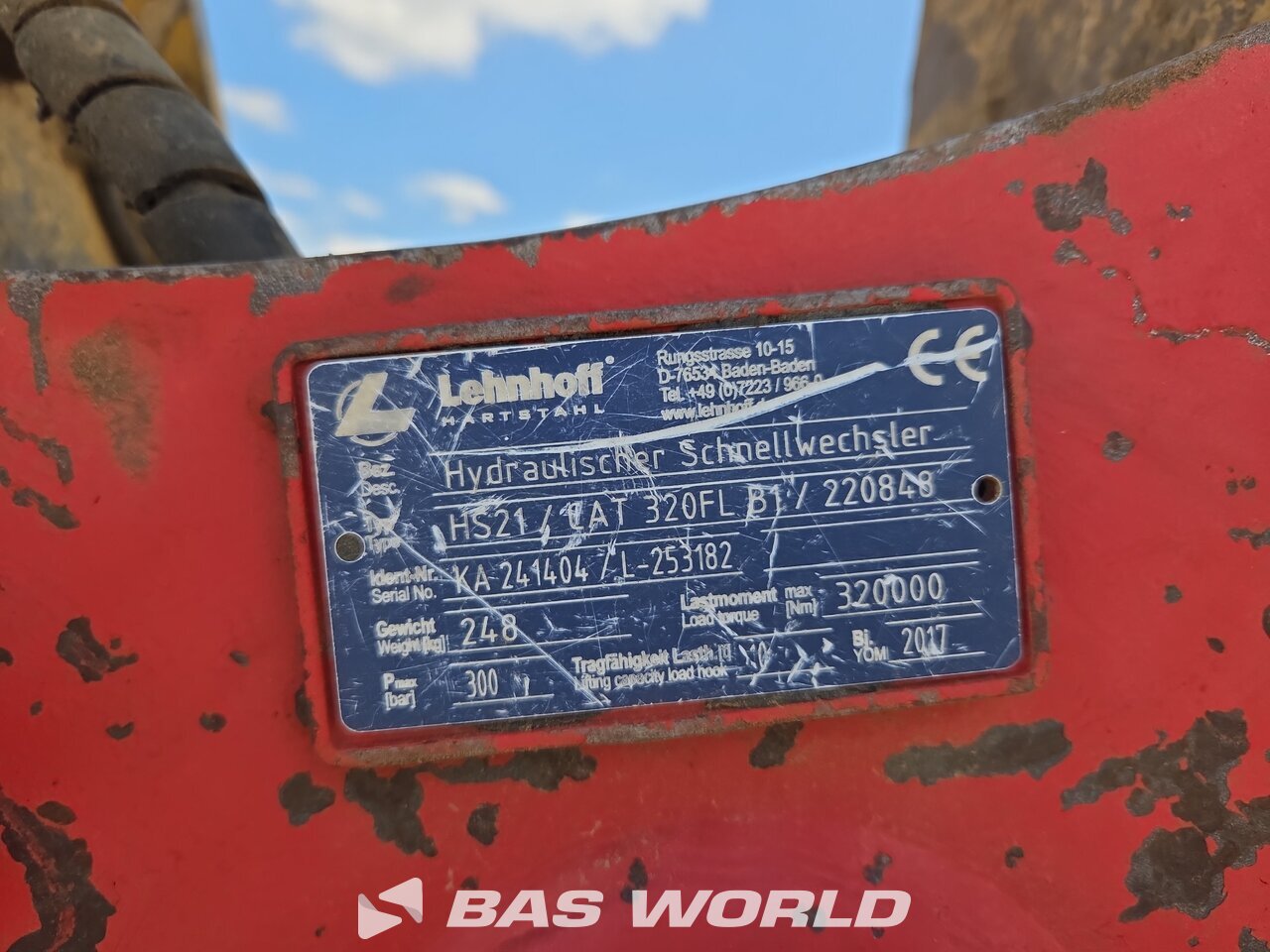 Other : Caterpillar 320 E L حفارة مجنزرة