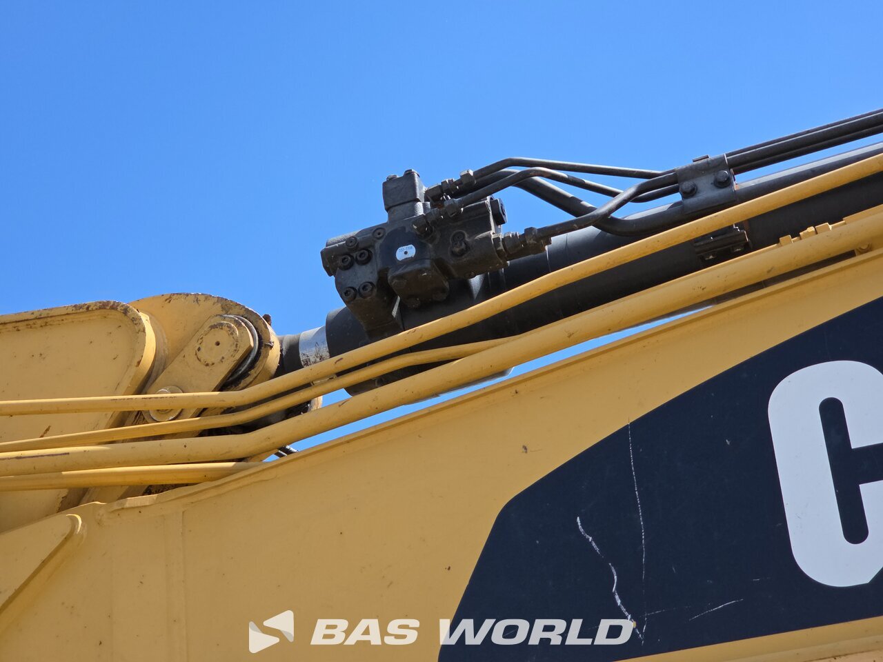 Other : Caterpillar 320 E L حفارة مجنزرة