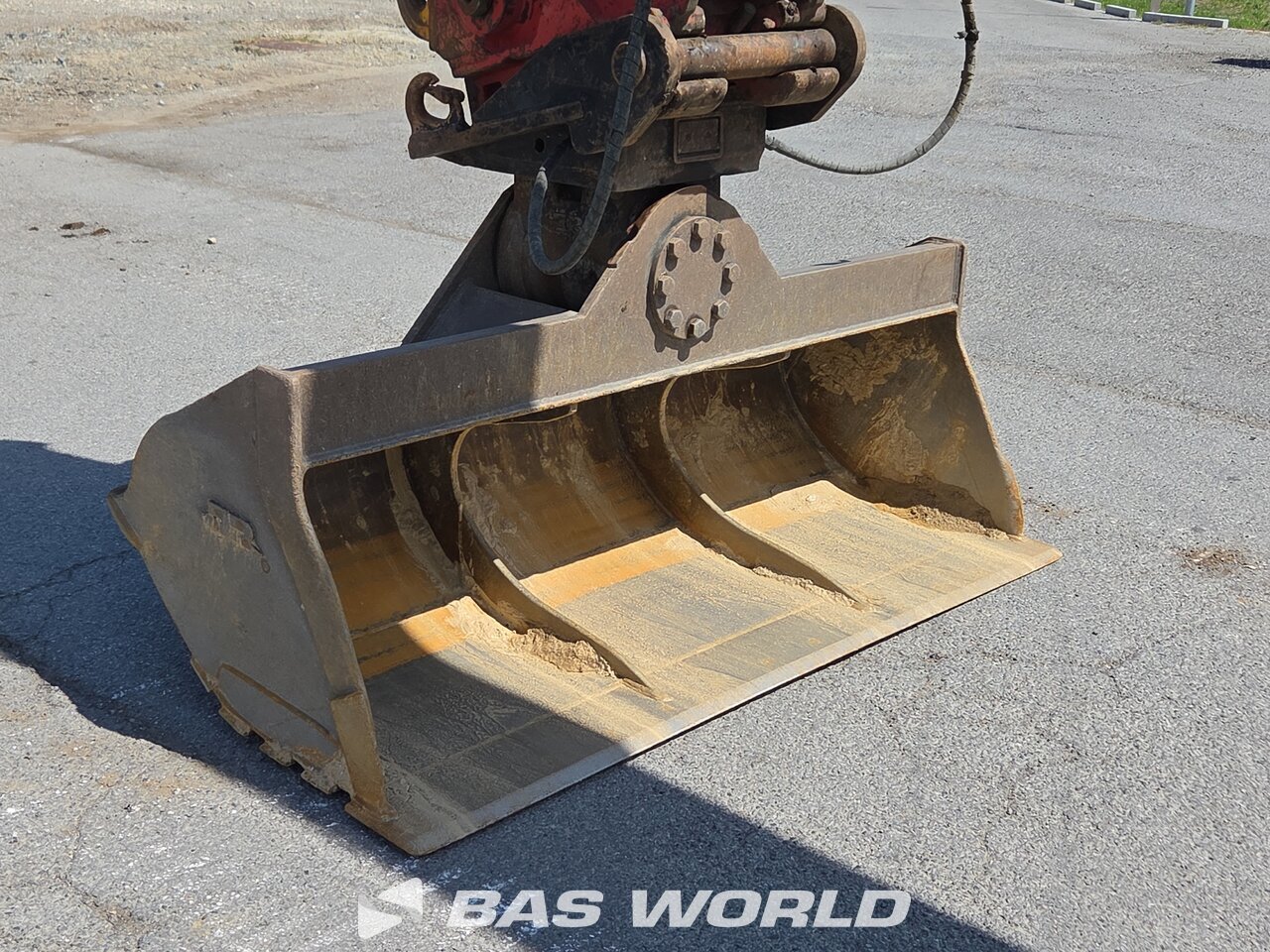 Other : Caterpillar 320 E L حفارة مجنزرة