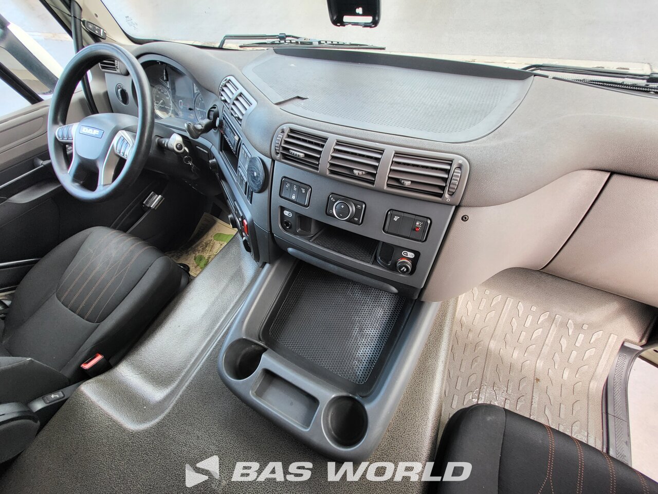 Other : DAF CF 410 Влекач