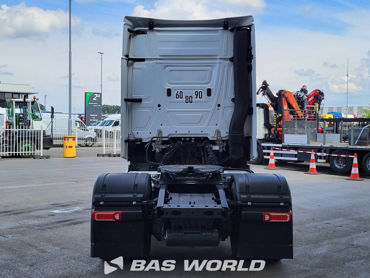 Other : Mercedes Actros 1853 وحدات الجر