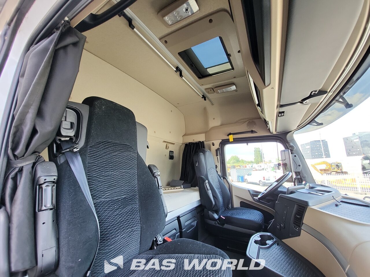 Other : Mercedes Actros 1853 وحدات الجر