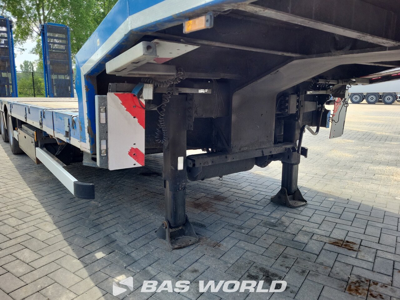 Other : Nooteboom Semi-reboque porta máquinas